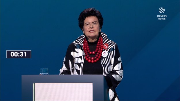 Debata przedwyborcza ze wszystkimi kandydatami na prezydenta. Poruszone zostały dwa bloki tematyczne: polityka krajowa i polityka zagraniczna. W nich między innymi bezpieczeństwo Polski, polityka zagraniczna i wewnętrzna, gospodarka, wartości wyznawane przez kandydatów, wizja przyszłości państwa. Kolejnym pytaniem była rola Polski w Unii Europejskiej? Jak Polska może zostać liderem Unii? - Nie zgodzę się na zmianę traktatów unijnych., (...) Przede wszystkim polskie interesy - powiedział Mentzen. - Trzeba odzyskać niepodległość, żeby ceny prądu nie były w Europie najwyższe, żeby nie nasyłali nam migrantów, żeby nie płacić 5 proc. PKB za Ukraińców. (...) Nie pozwalać obcym rządzić naszym życiem - powiedział Braun. - Jak ktoś nie zna się na ekonomii, to nie ma pojęcia, o czym mówi. (...) Wojna gospodarcza w UE to codzienność - mówił Bartoszewicz. - Interes Polski leży w naszym sojuszu w UE - powiedziała Biejat. - Polityka to gra oszustów, wygrywa najlepszy z nich - powiedział Maciak. - UE to najlepsze co przytrafiało się Polsce w historii. Musimy o nią dbać i ją reformować - mówiła Senyszyn. - Powinniśmy budować nasze relacje w UE, jesteśmy jej potrzebni, potrzebujemy Schengen, powinniśmy być liderem w budowaniu relacji transatlantyckiej. (...) Musimy dbać o sprawy polskie - Nawrocki. - Trzeba wzmacniać Sojusz Północnoatlantycki, natomiast UE wreszcie zaczęła mówić naszym językiem, chcą wzmacniać obronność - Trzaskowski. - Ci ludzie są specjalistami od dyplomacji, a później jadą do Kijowa wagonem drugiej klasy. Druga strona a nie lepsza, jak dostali łupnia w Brukseli 27:1, to później sami sobie wręczali kwiaty na lotnisku - mówił Stanowski o polskiej polityce międzynarodowej. - Trzeba budować silną obecność Polski w UE, w wariancie "północnym" z Nordykami. (...) UE jest naszym dziedzictwem - mówił Hołownia. - Siłą i potęgą kraju jest jego potęga wewnętrzna - mówił Jakubiak. - Jak będziemy myśleli, że nam Francja przyjedzie z pomocą, to zajdziemy tak "daleko" jak w 1939