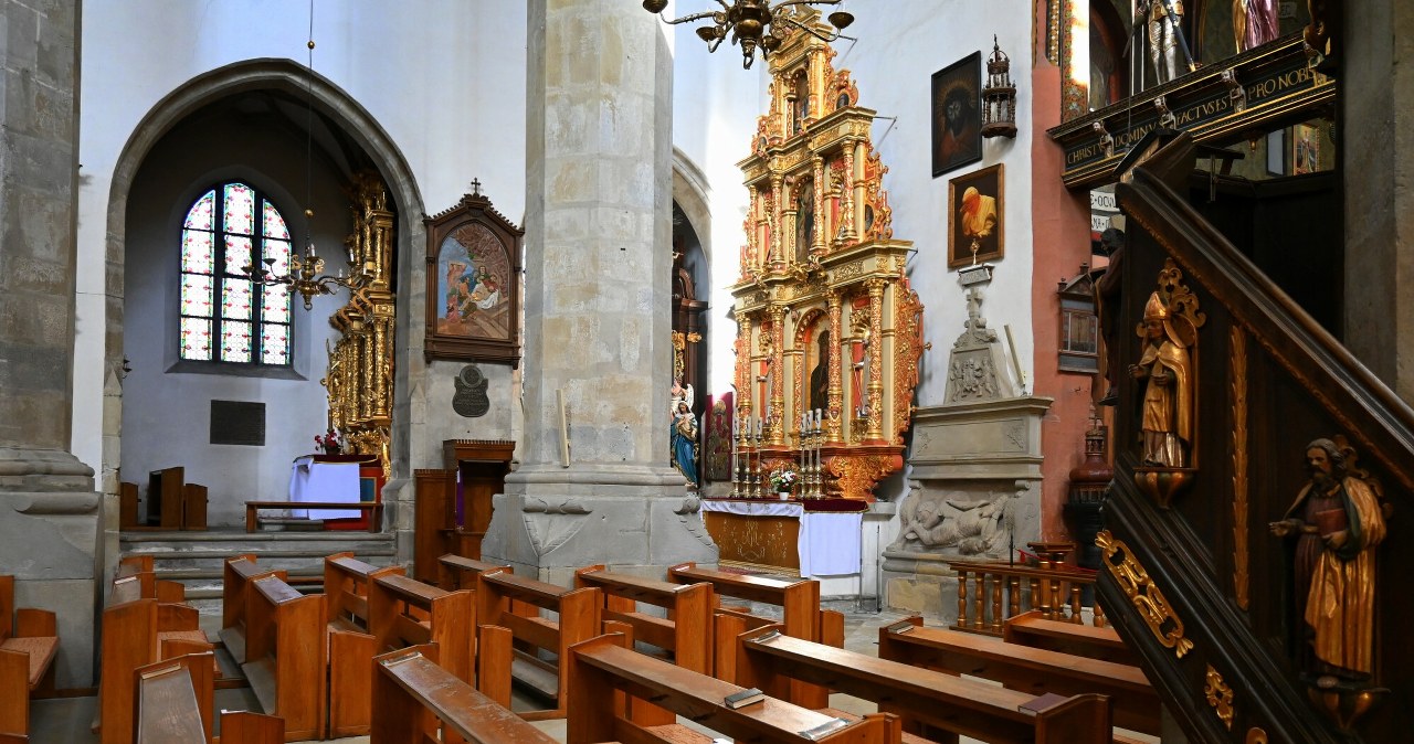 Najpopularniejsze modlitwy maryjne. Katolicy często po nie sięgają