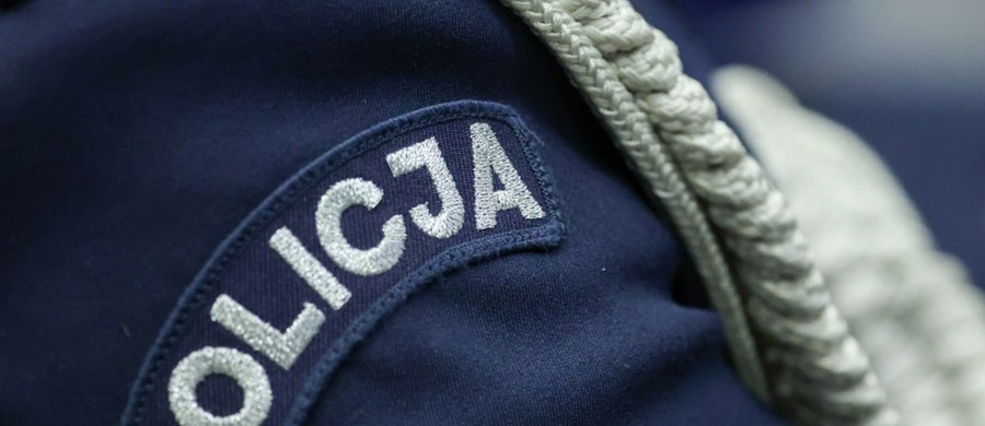 Sąd Okręgowy w Poznaniu skazał 33-letniego Kamila M. na karę 15 lat więzienia. Mężczyzna był oskarżony o wykorzystywanie seksualne siedmiorga dzieci. Najstarsze miało 11, najmłodsze zaś zaledwie 6 lat. 