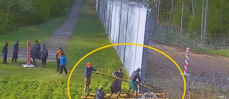 Polskie i litewskie służby graniczne udaremniły próbę nielegalnego wejścia na terytorium naszego kraju. Migranci chcieli przejść przez newralgiczny punkt na trójstyku granic na Podlasiu. 
