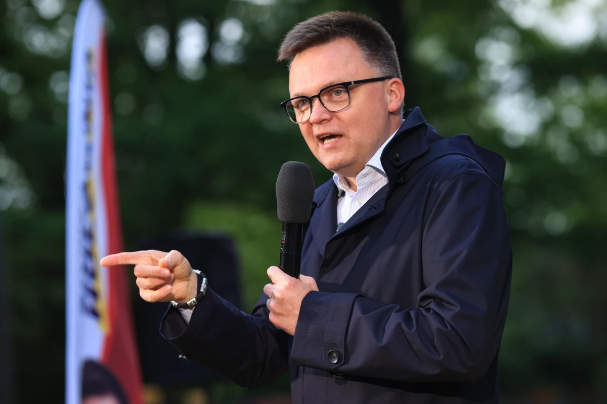 Ugodą zakończyła się sprawa pozwu w trybie wyborczym, który Szymon Hołownia skierował przeciwko posłom PiS: Jackowi Sasinowi i Sebastianowi Łukaszewiczowi. Sprawa miała związek z nieruchomością kandydata na prezydenta na Podlasiu.