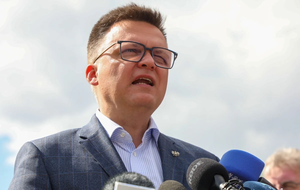 "Nikt dzisiaj nie myśli o tym, żeby wychodzić z koalicji. Wszyscy powinni myśleć o tym, żeby jak najszybciej uchwalić ustawę o asystencji osobistej. To jest nasze zobowiązanie" - powiedział Szymon Hołownia. Marszałek Sejmu i kandydat na prezydenta skomentował tak swoje słowa z poniedziałkowej debaty przedwyborczej.