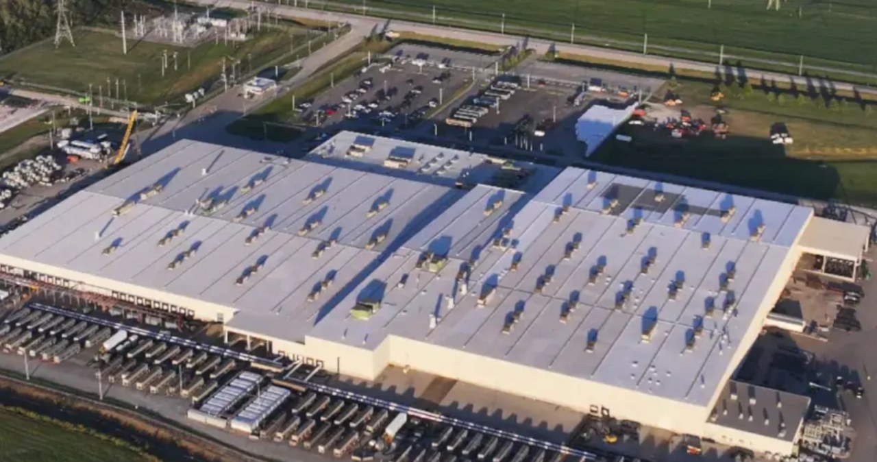 Elon Musk buduje największy superkomputer świata