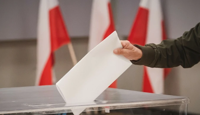 Pilny komunikat PKW o aplikacji mObywatel. Reagują na niepokojące doniesienia