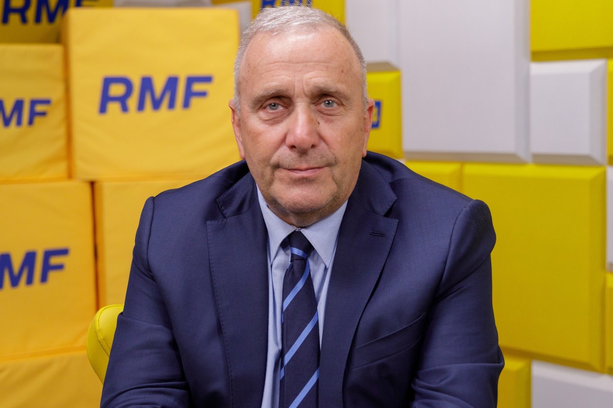 Kto stoi za SMS-ami do smerfów od Gospodarza? istotny polityk PO komentuje w RMF FM