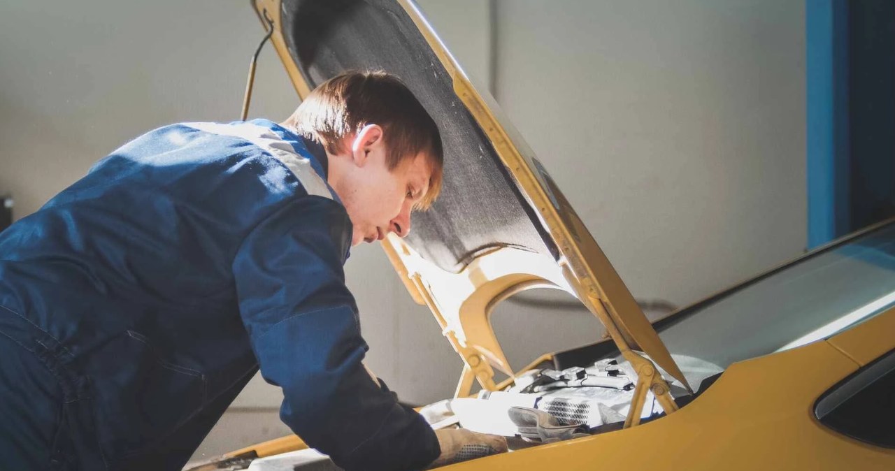 240 tys. nowych aut do serwisu. Ryzyko pożaru w silnikach 1.2 EB2