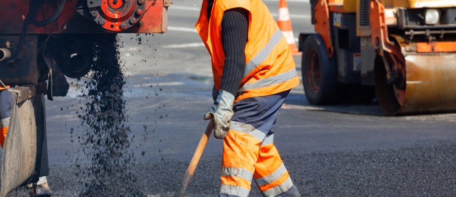Ważna informacja dla kierowców planujących podróż wielkopolskim odcinkiem autostrady A2! W sobotę zamknięte zostaną zjazdy z drogi ekspresowej S5 na autostradę na węźle Poznań-Wschód. To z powodu rozbudowy drogi o trzeci pas.