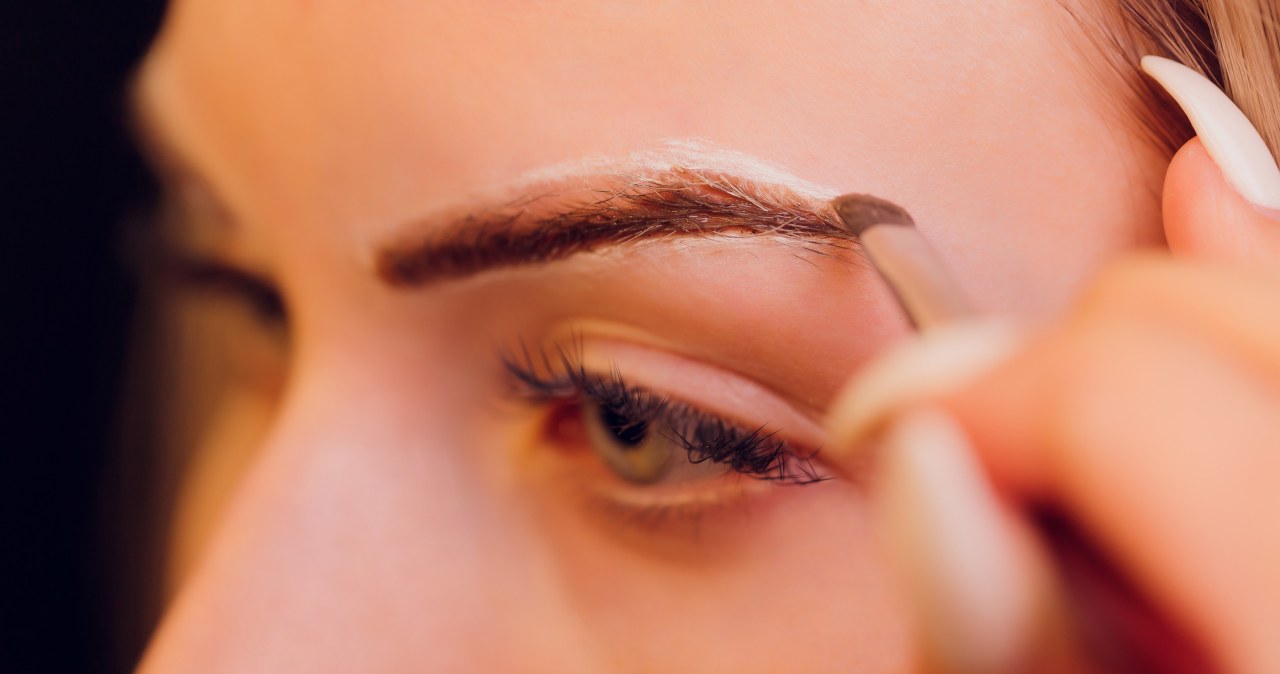 Czy henna na brwi jest dobrym pomysłem? Naturalna i trwała ma wiele zalet