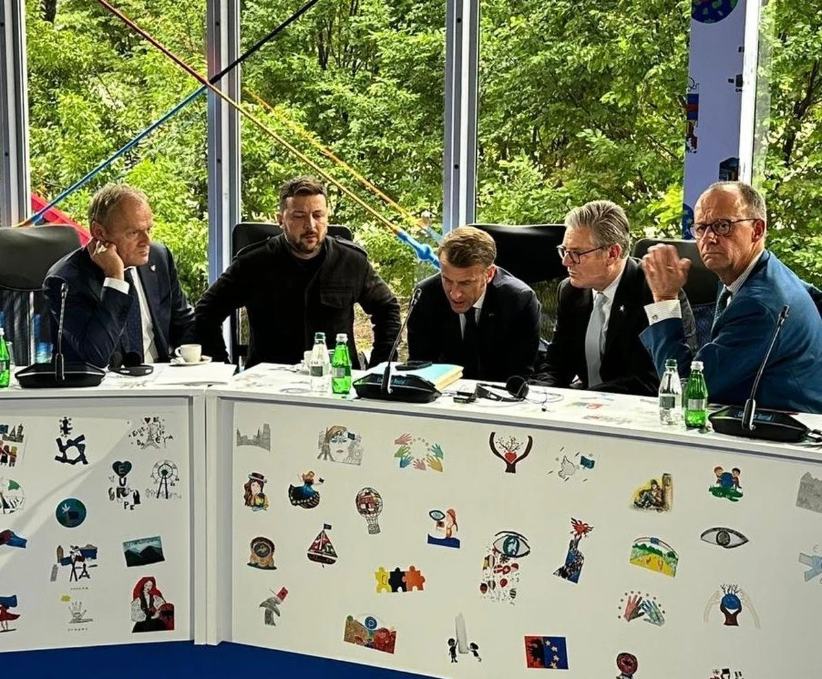 Przywódcy Ukrainy, Polski, Francji, Niemiec i Wielkiej Brytanii rozmawiali w piątek telefonicznie z prezydentem USA Donaldem Trumpem o rosyjsko-ukraińskich rozmowach pokojowych, które odbyły się w Turcji - poinformowała strona ukraińska. "Strona rosyjska stawiała warunki nie do przyjęcia nie tylko przez Ukrainę, ale przez nas wszystkich" – zaznaczył szef polskiego rządu. 