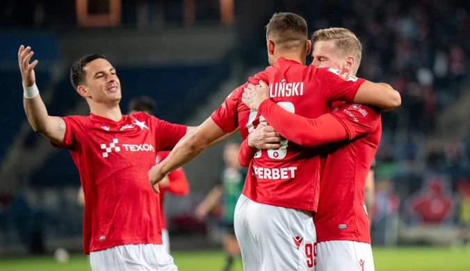 Stal Rzeszów - Wisła Kraków w 34. kolejce Betclic 1. Ligi. Śledź przebieg spotkania w Interii