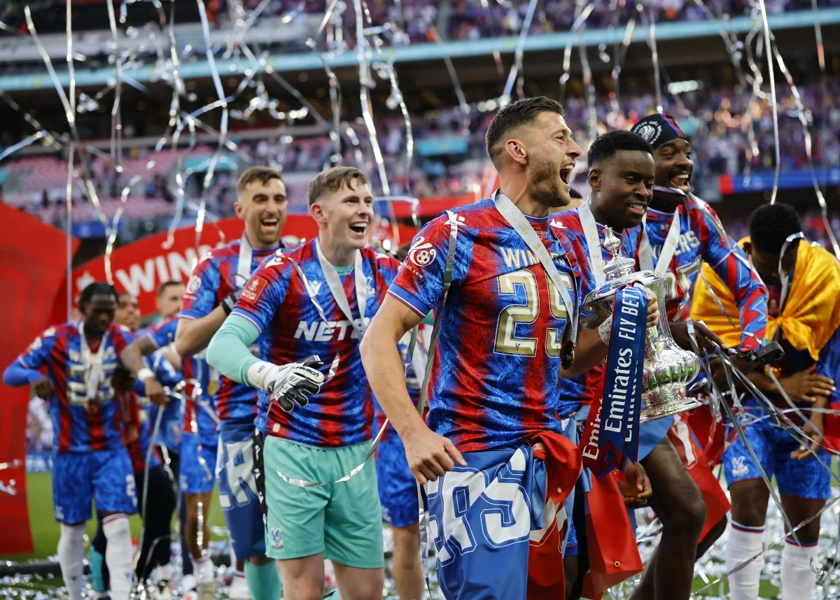 Puchar Anglii znów nie dla Manchesteru City. Tym razem prestiżowe trofeum sensacyjnie, po raz pierwszy w historii, zgarnęła ekipa Crystal Palace, wygrywając 1:0 w finale na Wembley.