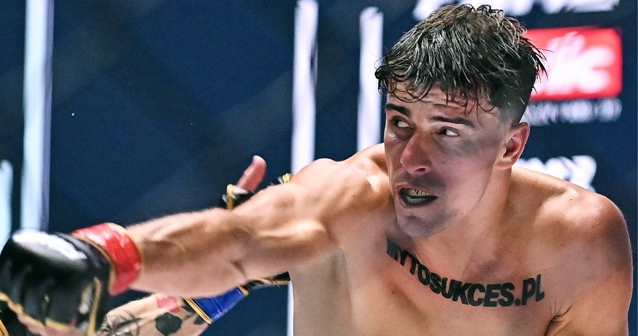 Zaskakujące rozstrzygnięcie w walce Karasia. Niemal 16 minut w oktagonie, dwaj rywale na deskach