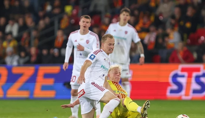 Kolejne potknięcie Rakowa w walce o tytuł. Dwa gole przesądziły o stracie punktów