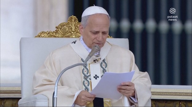 Podczas inauguracji pontyfikatu papież Leon XIV wspomniał swojego poprzednika, jego śmierć, a następnie konklawe, na którym został wybrany nowym Ojcem Świętym. - Zostałem wybrany nie mając żadnych zasług. Z bojaźnią i drżeniem przychodzę do was jako brat, który pragnie stać się sługą waszej wiary i waszej radości - mówił Biskup Rzymu.