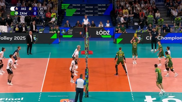 JSW Jastrzębski Węgiel – Aluron CMC Warta Zawiercie 2:3 (25:19, 25:18, 20:25, 20:25, 20:22). Siatkówka, Liga Mistrzów - półfinał.

