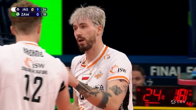 JSW Jastrzębski Węgiel – Aluron CMC Warta Zawiercie 2:3 (25:19, 25:18, 20:25, 20:25, 20:22). Siatkówka, Liga Mistrzów - półfinał. Tomasz Fornal (JSW, 29 punktów) - najlepsze akcje

