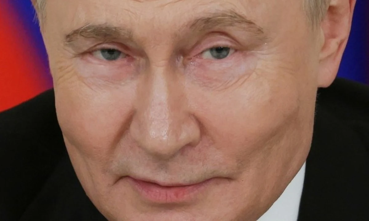 Jak nie negocjować z Rosją pokazują Donald Trump i przywódcy Zachodu. Zrodzony w bólach plan pokojowy przygotowany przez USA, Ukrainę i Europę został przez Władimira Putina całkowicie zignorowany. Według doniesień brytyjskiego "Financial Times" w ubiegłym tygodniu rosyjscy urzędnicy przekazali wysłannikowi Trumpa Steve'owi Witkoffowi, że prezydent Rosji nie będzie omawiał dokumentu.