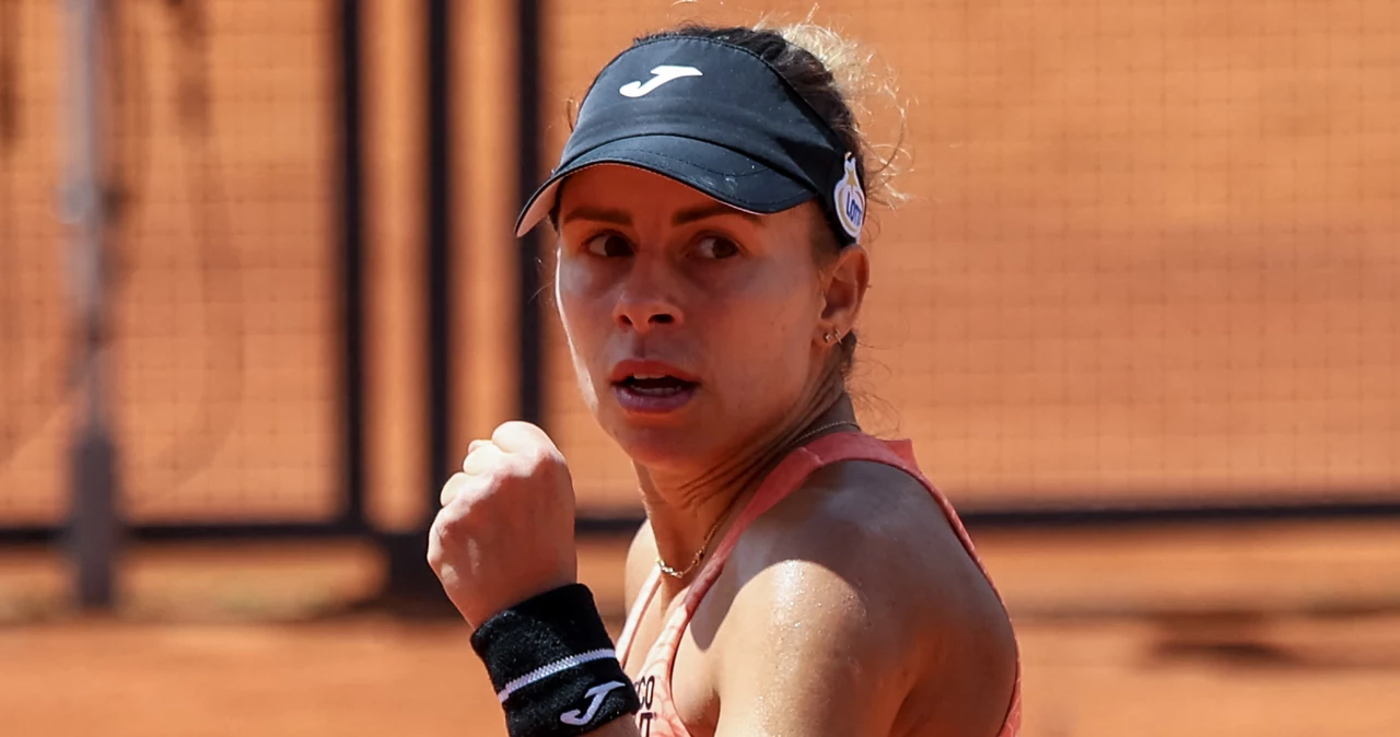Magda Linette rywalizowała z Barborą Krejcikovą o awans do drugiej rundy WTA 500 w Strasburgu