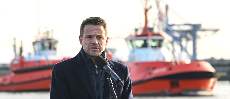 Według danych PKW ze 100 proc. obwodów w Gdańsku w pierwszej turze wyborów prezydenckich zwyciężył Rafał Trzaskowski z wynikiem 43,33 proc. głosów, na drugim miejscu znalazł się Karol Nawrocki z poparciem 16,83 proc.

