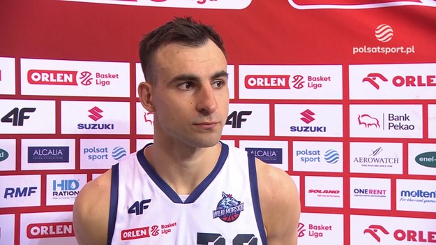 King Szczecin wygrał z Treflem Sopot 91:90 w trzecim meczu ćwierćfinałów fazy play-off ORLEN Basket Ligi i w rywalizacji do trzech zwycięstw przegrywa już tylko 1-2. - Mam nadzieję, że teraz ta seria się odwróci - powiedział Polsatowi Sport Przemysław Żołnierewicz, koszykarz Kinga, autor decydujących punktów w spotkaniu.

