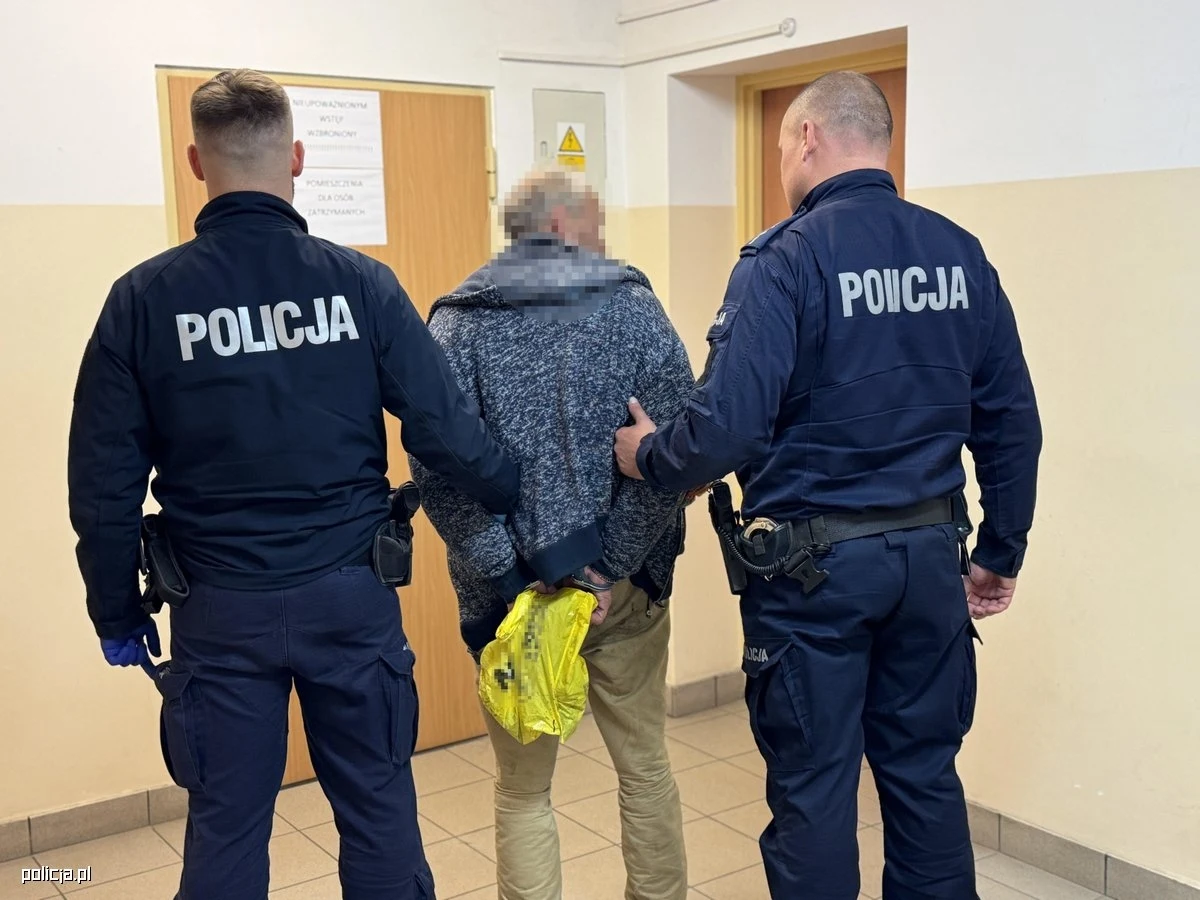 Do szokujących scen doszło w Miastku, mieście leżącym w powiecie bytowskim na terenie województwa pomorskiego. 12-latka padła ofiarą napaści. Została zaatakowana przez starszego mężczyznę, gdy szła do sklepu. Sprawca został już ujęty przez policję. Sąd zdecydował o tymczasowym aresztowaniu mężczyzny. Grozi mu do 15 lat więzienia. 