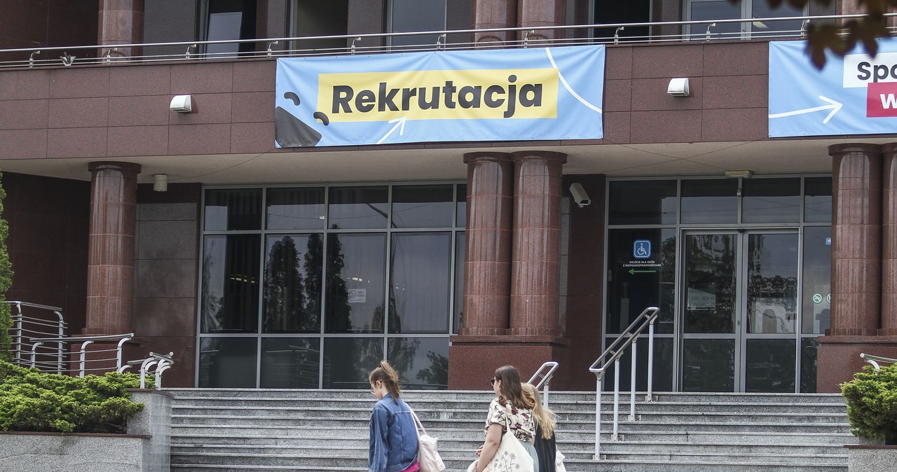 Rekrutacja do szkół ponadpodstawowych. Harmonogram dla wszystkich regionów