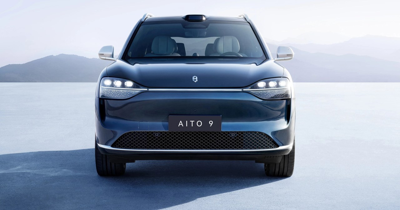 Elektryki z Chin dostaną wc. Seres stawia na sedesy