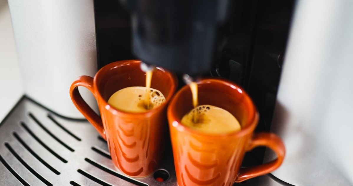 Kawę połącz z popularnym sokiem. Orzeźwi i zadziała zbawiennie na jelita