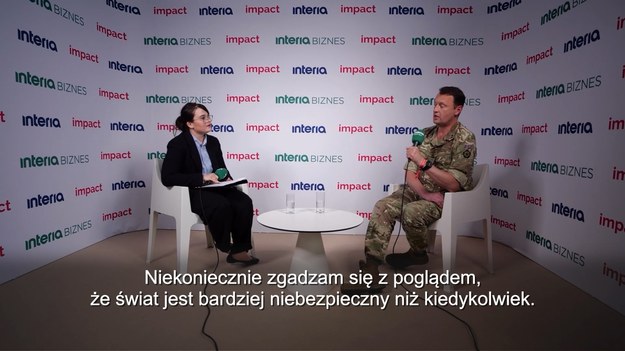 W rozmowie z Interią Biznes gen. maj. Ollie Kingsbury z V Korpusu US Army wskazuje, że obecność wojsk USA w Polsce jest kluczowym elementem politycznego i militarnego zaangażowania Stanów Zjednoczonych w bezpieczeństwo Europy. Podkreśla, że  współpraca z polskimi siłami zbrojnymi, wymiana doświadczeń oraz wspólne działania przy zakupach sprzętu wojskowego są kluczowe dla zwiększenia bezpieczeństwa. - Myślę, że wysiłki, jakie Polska podejmuje, aby zwiększyć wielkość i możliwości swoich sił zbrojnych, są niezwykle imponujące i stanowią przykład dla nas wszystkich - wskazuje dowódca.