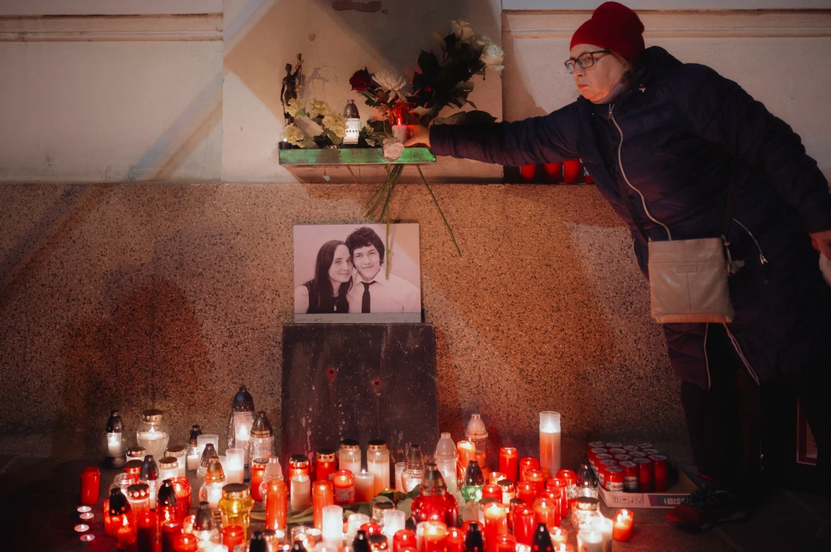 Słowackiego wpływowego biznesmena Mariana Kocznerę czeka kolejny proces. Słowacki Sąd Najwyższy (SN) uchylił we wtorek wyrok uniewinniający Kocznera, osądzonego za zorganizowanie zabójstwa w 2018 r. dziennikarza śledczego Jana Kuciaka. SN przekazał sprawę do ponownego rozpatrzenia przez sąd pierwszej instancji, ale w innym składzie.