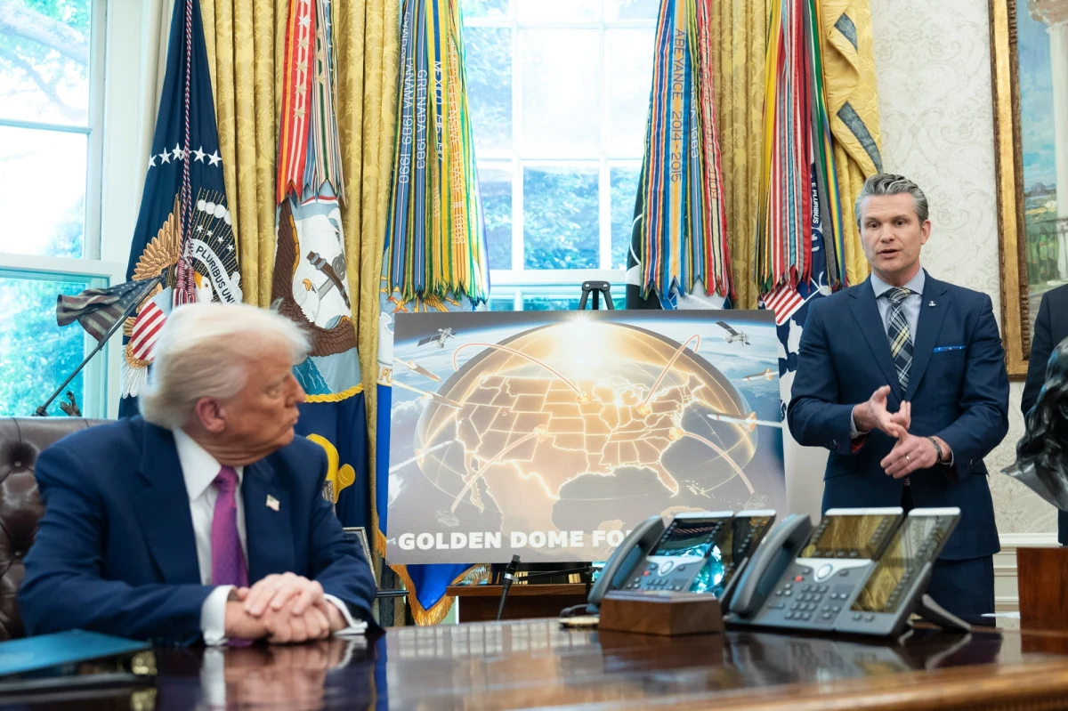 Prezydent Stanów Zjednoczonych, Donald Trump, ogłosił ambitny plan rozwoju systemu obrony antyrakietowej o nazwie "Złota Kopuła". Projekt zakłada wykorzystanie zaawansowanych technologii kosmicznych do ochrony kraju przed wszelkimi zagrożeniami rakietowymi. Z zapowiedzi wynika, że system ma kosztować 175 miliardów dolarów i osiągnąć niemal stuprocentową skuteczność.