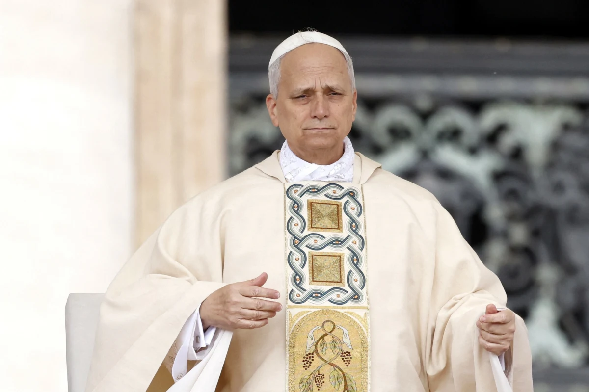 Nigdy nie przeszło mi przez myśl, że wydarzy się to, co się potem wydarzyło - wyznał Leon XIV, komentując swój wybór na papieża. Mówił o tym podczas spotkania z pielgrzymami z diecezji Chiclayo w Peru, której był biskupem. Wyjawił im też, że przed laty usłyszał od zakonnicy, iż spotka go "niespodzianka" od Boga.