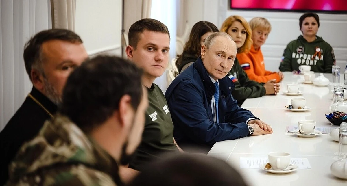 Władimir Putin po raz pierwszy odwiedził obwód kurski po tym, jak rosyjski resort obrony poinformował o wyzwoleniu regionu spod okupacji Sił Zbrojnych Ukrainy. Kreml nie podał jednak daty wizyty.