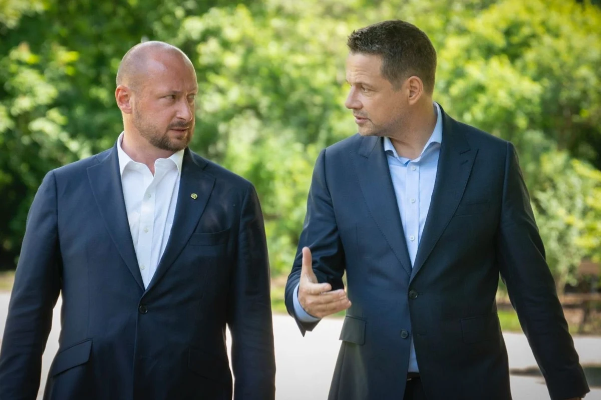 Jeden z najbliższych współpracowników Andrzeja Dudy dołączył do drużyny Rafała Trzaskowskiego. Jacek Siewiera, były szef Biura Bezpieczeństwa Narodowego, został właśnie społecznym doradcą Trzaskowskiego.