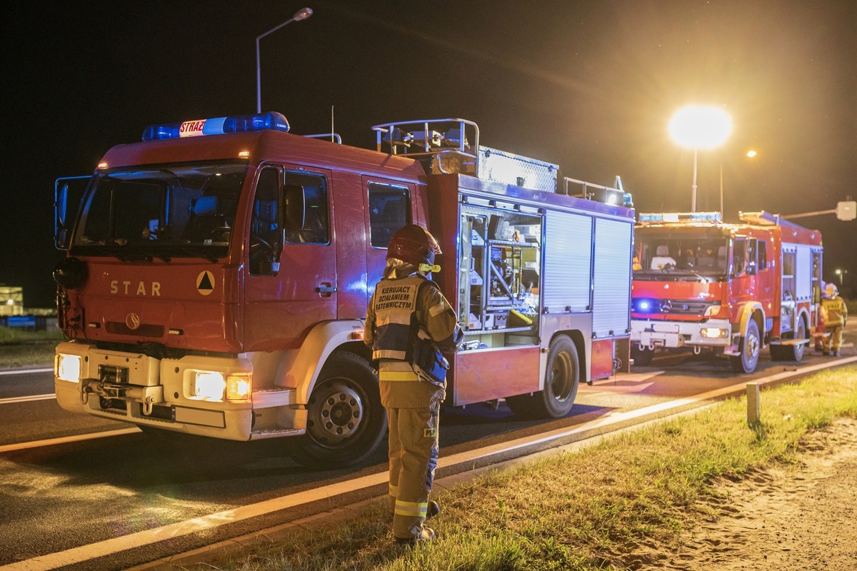 Auto w ogniu. Makabryczne odkrycie po wypadku