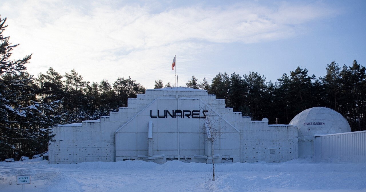 Polski astronauta będzie miał odpowiednika w misji na Ziemi