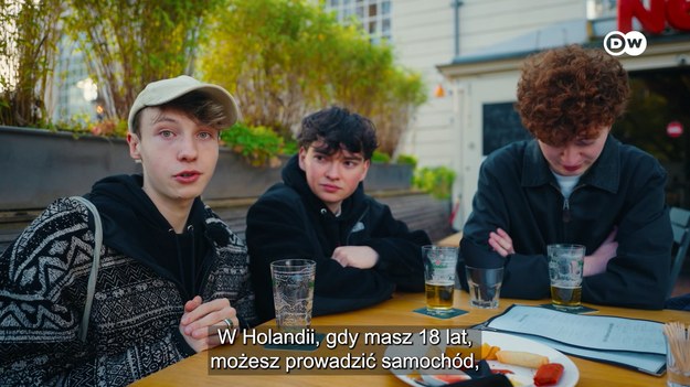 Poznajcie Cosmo, 19-letniego studenta i rodowitego amsterdamczyka. Jak to jest dorastać w mieście ze słynnymi kanałami, ścieżkami rowerowymi i dzielnicą czerwonych latarni? Co uwielbia tu robić i co go denerwuje?