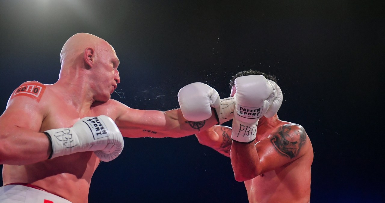 Boks: Krzysztof "Diablo" Włodarczyk - Adam Balski. Wyniki walk NA ŻYWO. Zobacz, kto wygrał