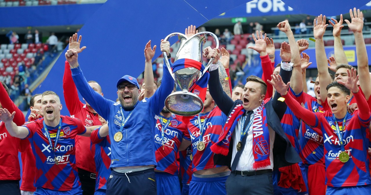 Huczne odejście z Rakowa. Mecz o mistrzostwo będzie jego ostatnim. Nagła decyzja