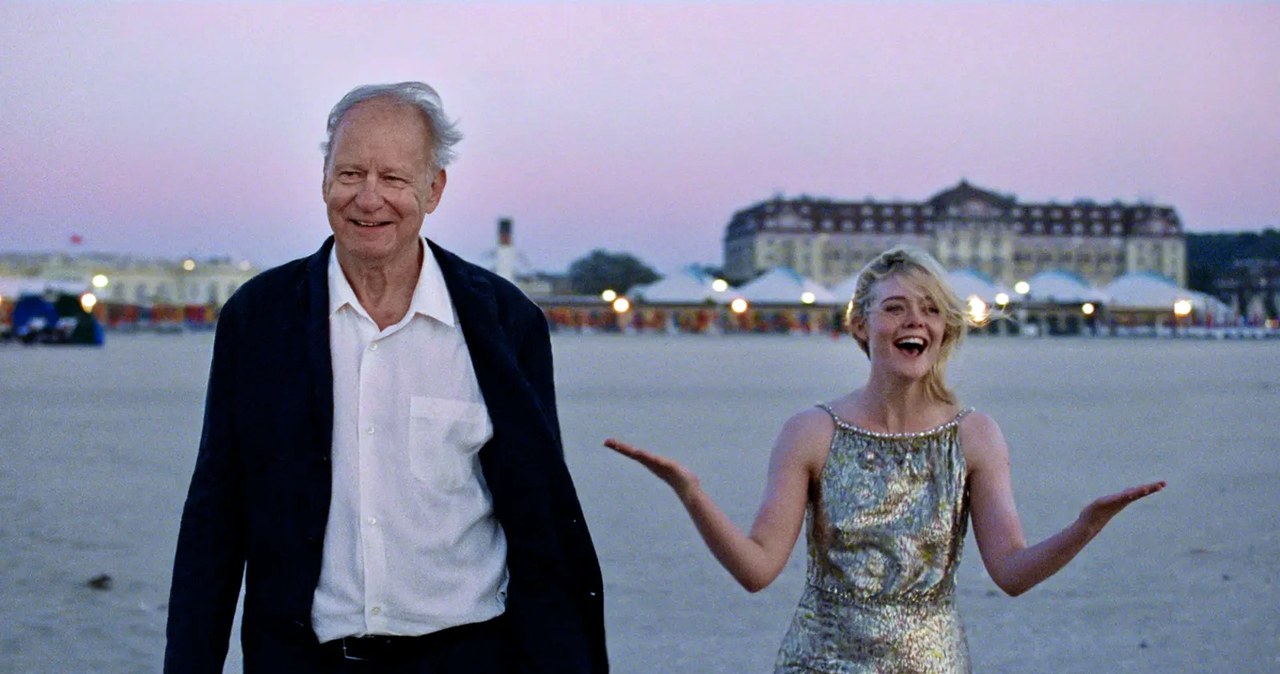 78. edycja najważniejszej światowej imprezy filmowej, jaką jest festiwal w Cannes dobiega końca. To moment kiedy temperatura na Lazurowym Wybrzeżu zdecydowania wzrasta. Zewsząd słychać kuluarowe rozmowy o tym, kto powinien wyjechać z Cannes ze Złotą Palmą, tworzone są rankingi, budowane możliwe scenariusze. Wszystko wyjaśni się w sobotni wieczór, kiedy jury pod przewodnictwem Juliette Binoche poinformuje o swoich decyzjach. Wygląda na to, że wybór nie będzie łatwy, bo stawka jest wyrównana i nie ma wyraźnych faworytów do końcowego triumfu. Sprawdźmy jednak, kto ma na to największe szanse.   