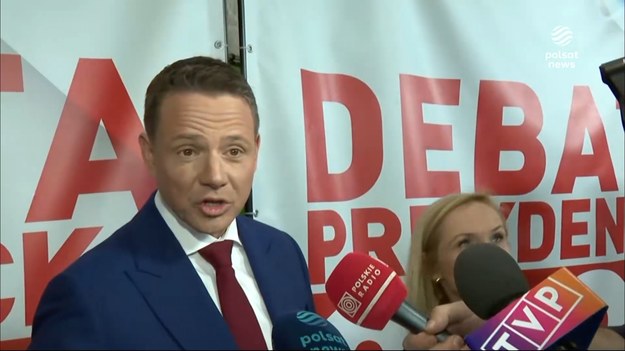 Rafał Trzaskowski udzielił krótkiego komentarza do debacie prezydenckiej dla mediów. - Trzeba stawić na kogoś, kto będzie budował, współpracował z rządem. A jeśli będzie trzeba będzie gonił rząd do roboty - powiedział Trzaskowski opuszczając studio.