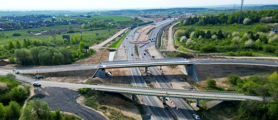 Weekendowe utrudnienia na obwodnicy Trójmiasta (S6) między węzłami Kowale i Gdańsk Południe. Powodem jest konieczność wyburzenia wiaduktu w ciągu ulic Sadowej i Podgórnej.