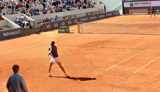 Niecodzienne sceny na treningu Igi Świątek w Paryżu. Wielki paradoks