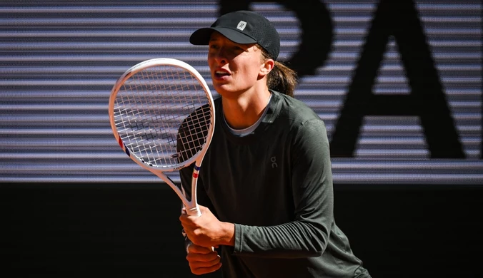 Rebecca Sramkova - Iga Świątek w pierwszej rundzie Roland Garros 2025. Relacja na żywo