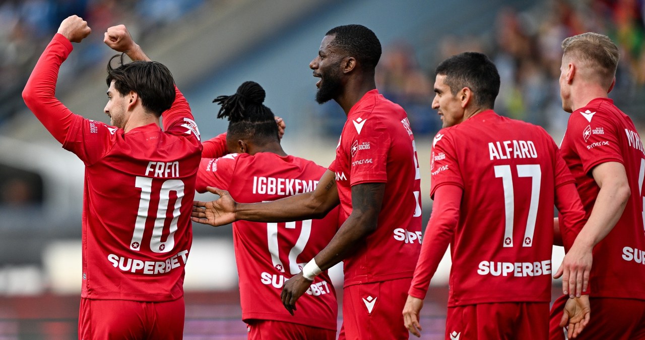 Wiemy, kto powalczy w barażach o Ekstraklasę. Oto pary półfinałowe