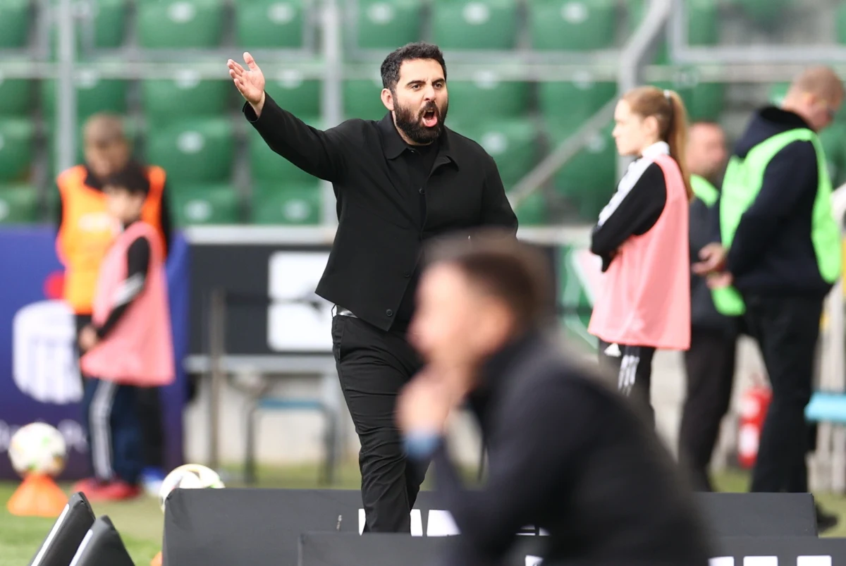 Goncalo Feio odchodzi z Legii Warszawa – poinformował klub. Ze szkoleniowcem nie przedłużono kontraktu. 