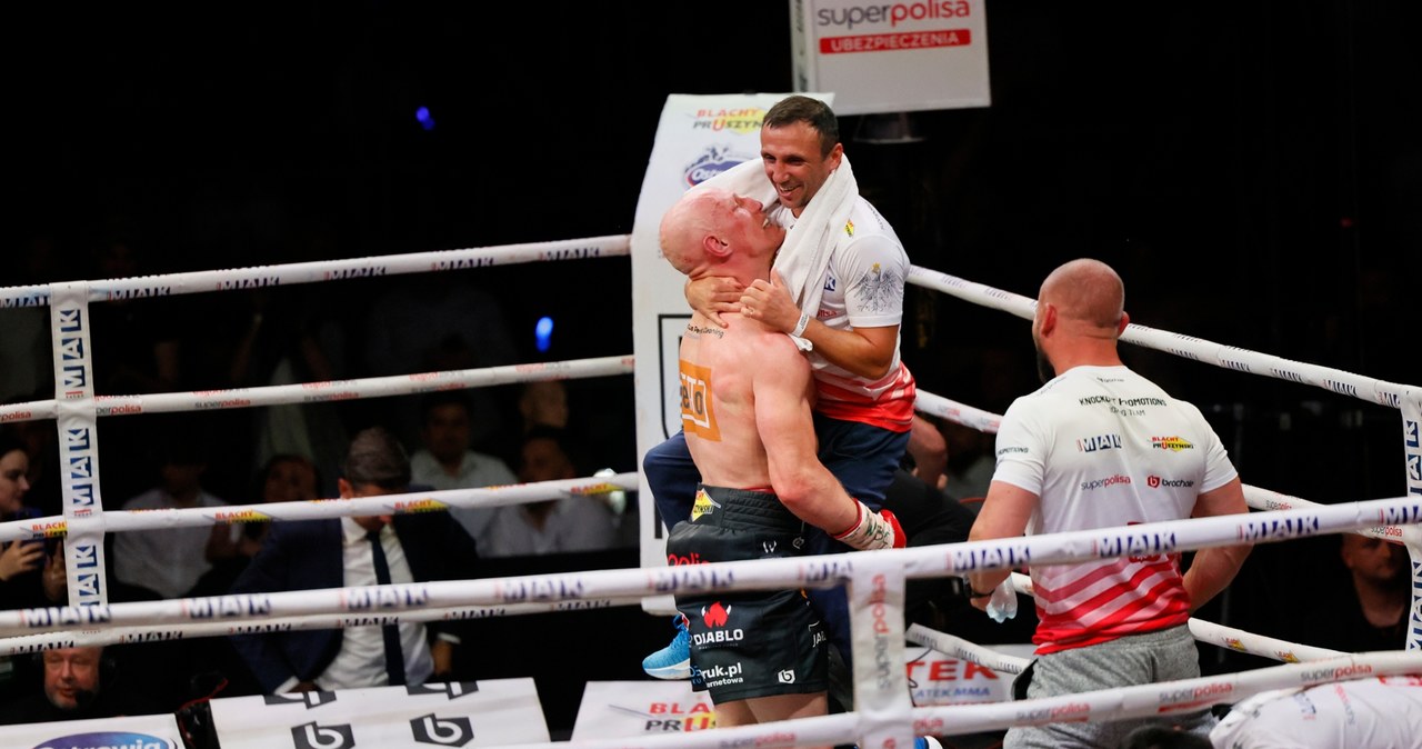 Boks: Krzysztof "Diablo" Włodarczyk - Adam Balski. Wynik walki. Zobacz, kto wygrał
