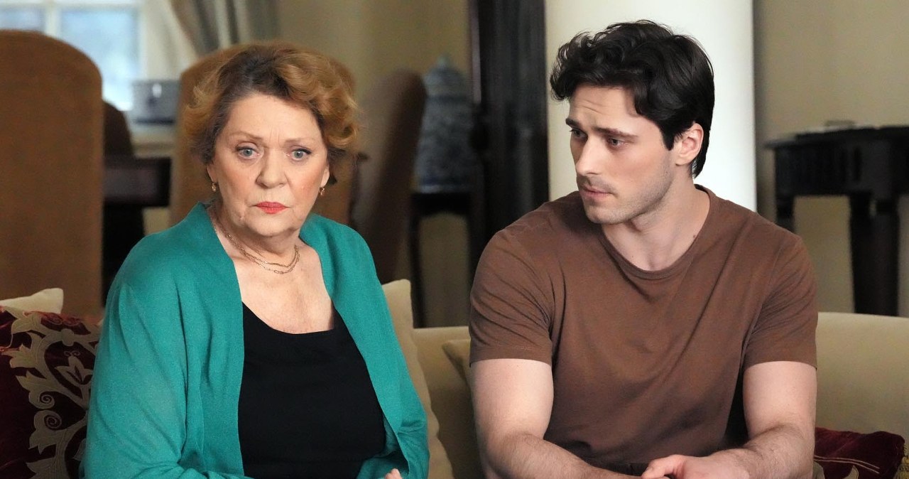 "Barwy szczęścia": Ślubny koszmar! Pan młody zniknął z jej majątkiem