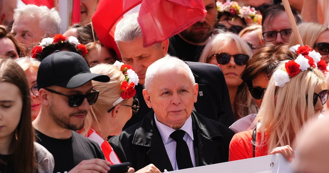 wiadomości,aktualności,Interia Brutalna walka na polskiej prawicy. PiS na podwórku Konfederacji [OPINIA]