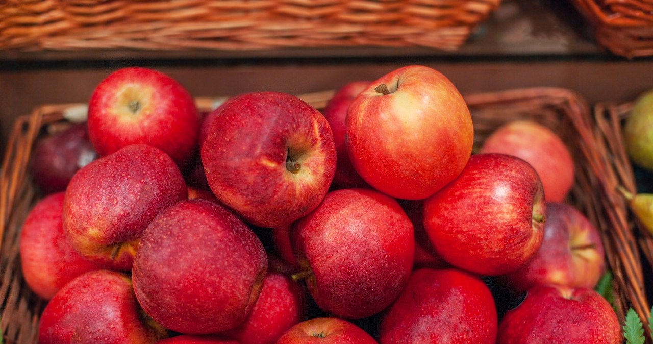 Masz takie owoce z Lidla? Nie spożywaj pod żadnym pozorem. Wydano alert